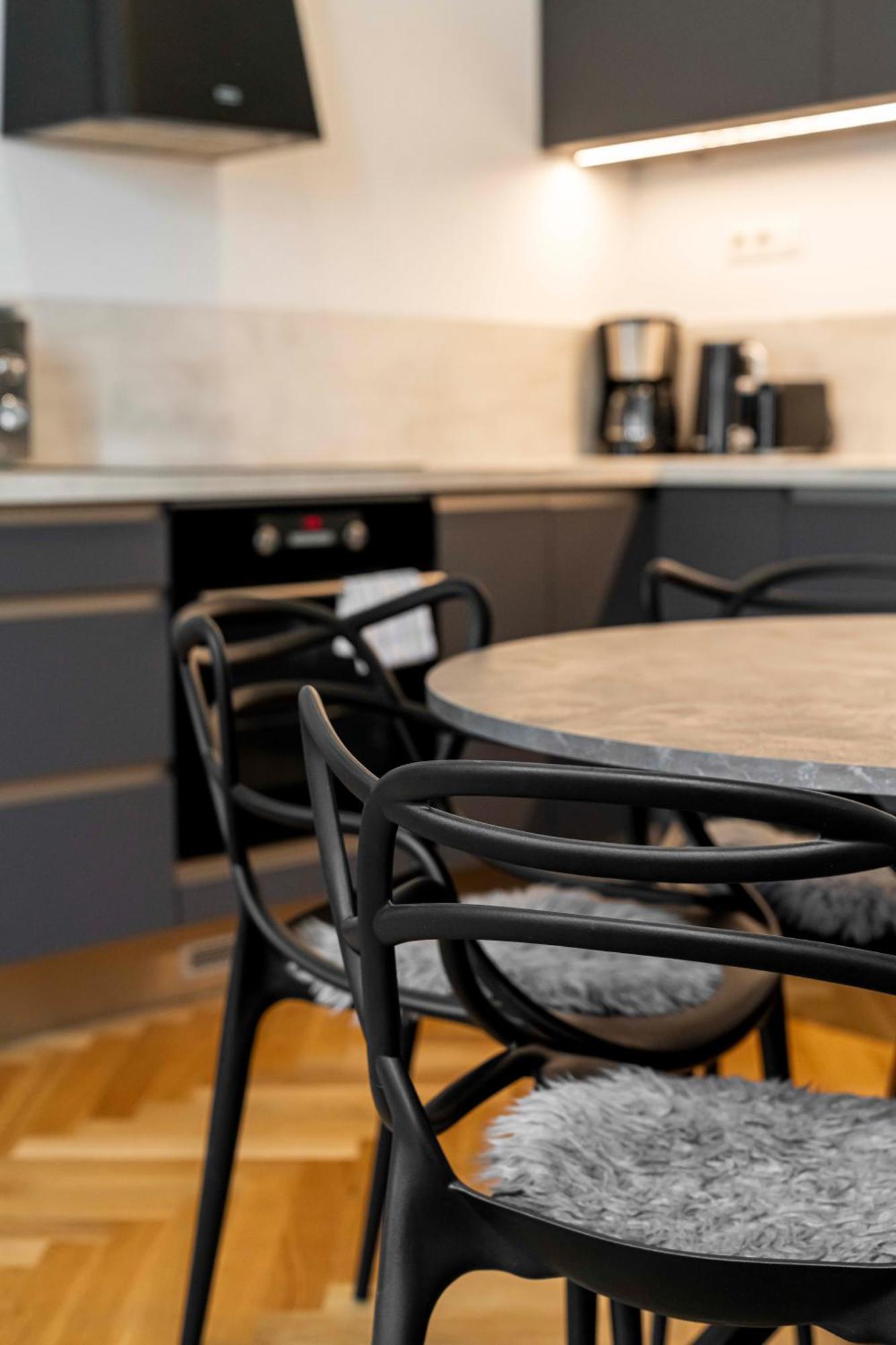 זנוימו Apartmany Marienhof מראה חיצוני תמונה